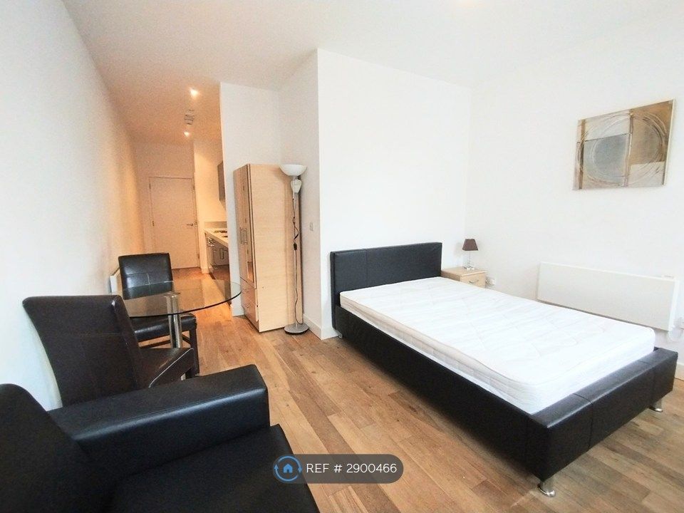 Property photo 1 of 5