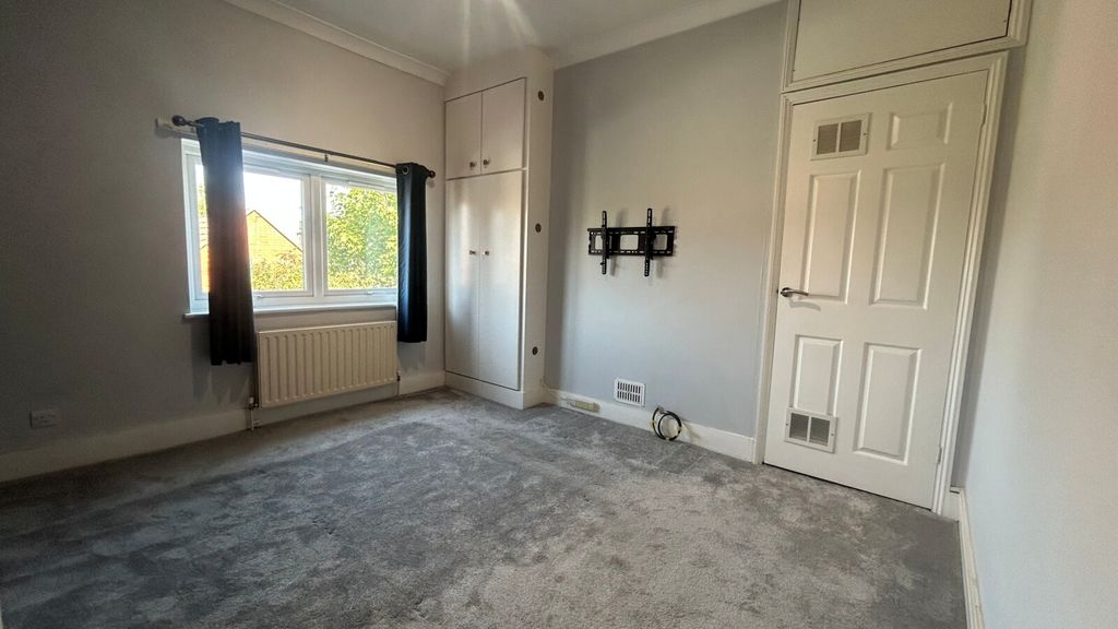 Property photo 2 of 6 Picture No. 02