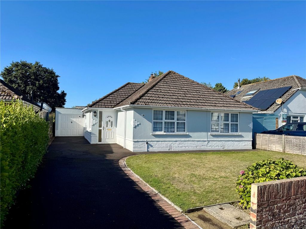 Property photo 1 of 9 Picture No. 11