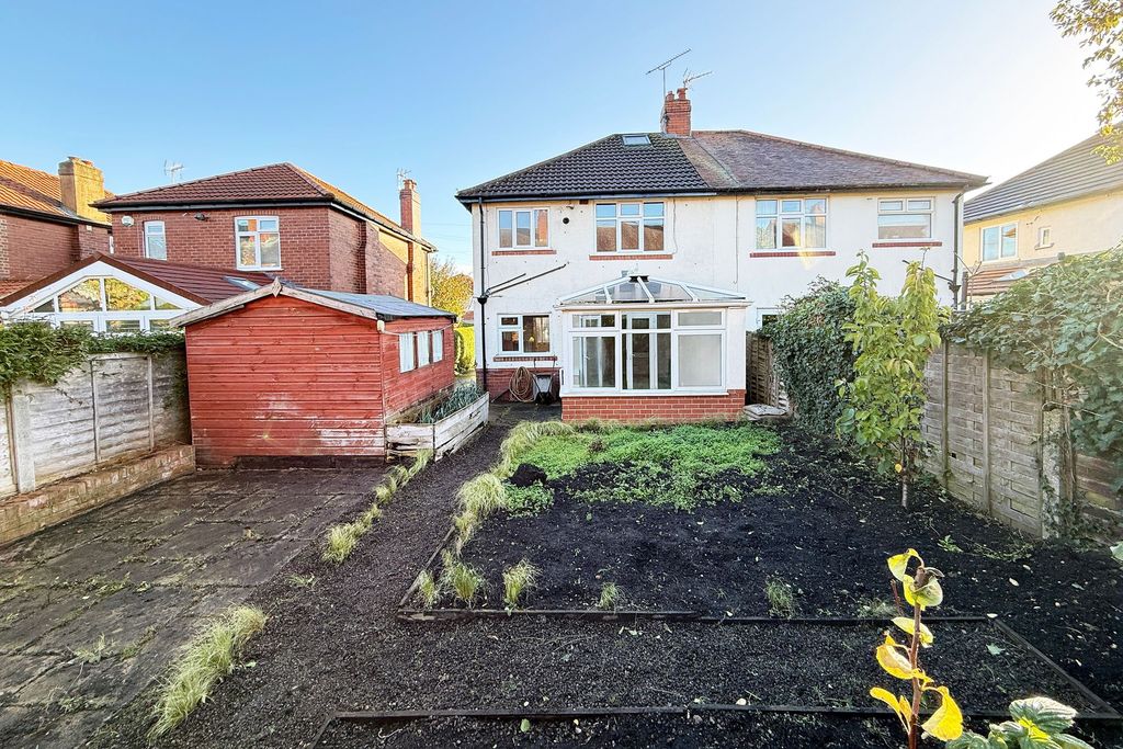 Property photo 2 of 16