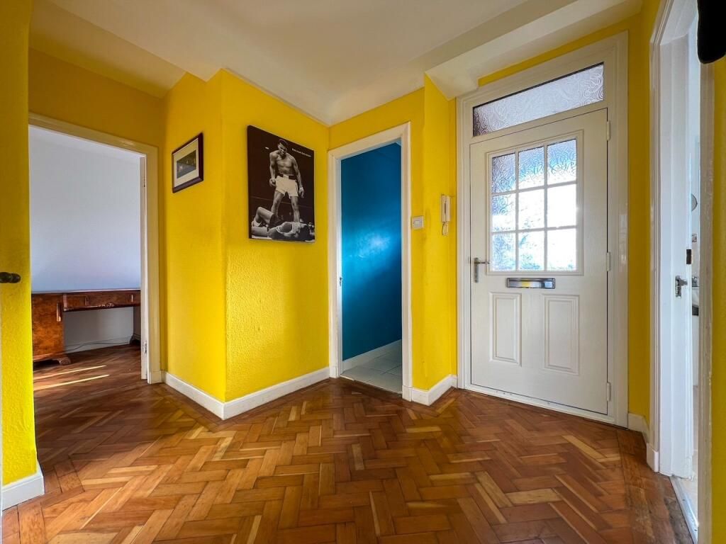 Property photo 3 of 20