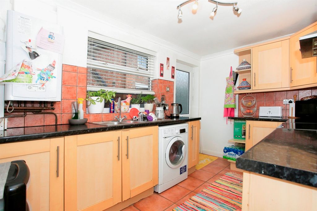 Property photo 2 of 15