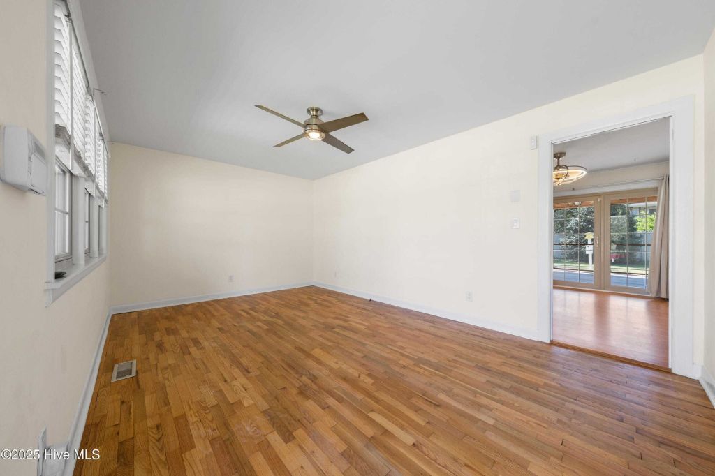 Property photo 3 of 31 <Alttext/>