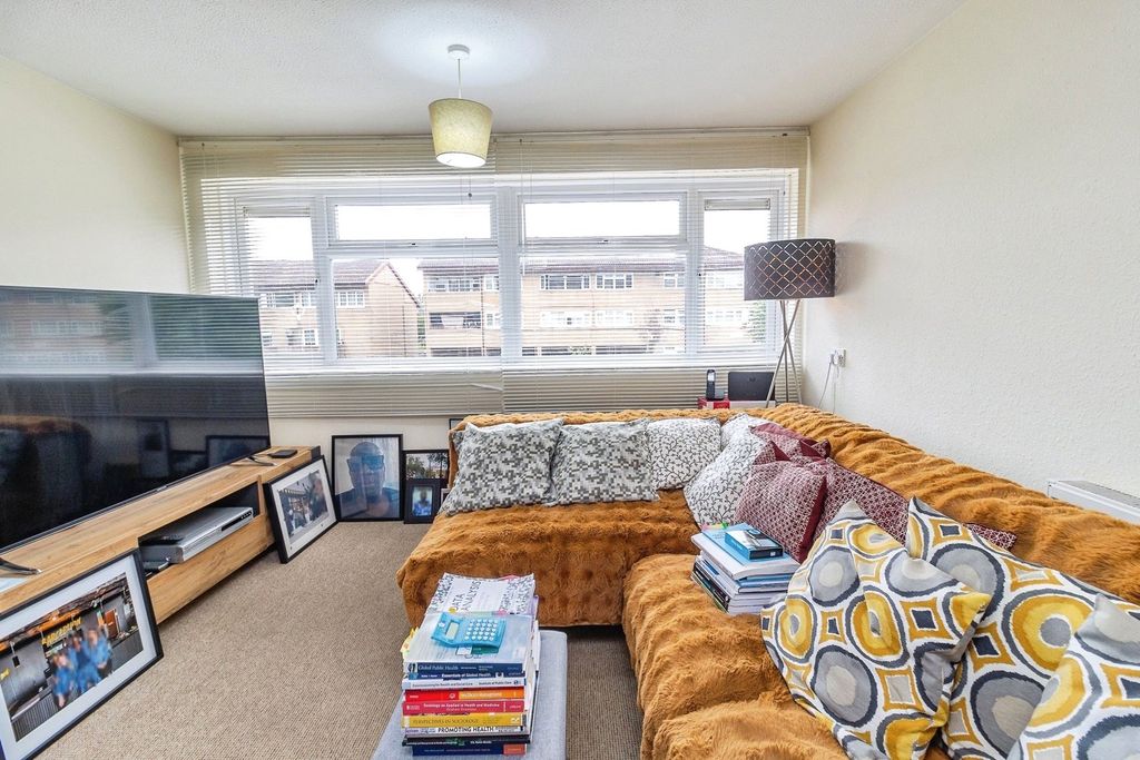 Property photo 3 of 18 Photo