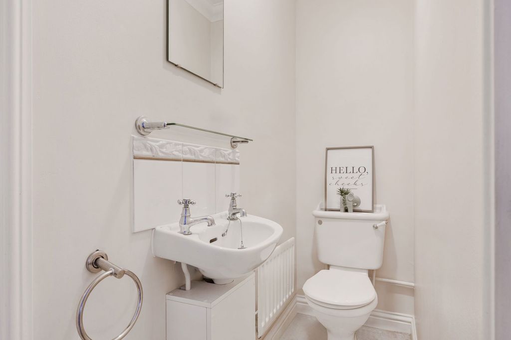Additional image 22 of 4 bed detached house for saleLincolns Mead, Lingfield RH7