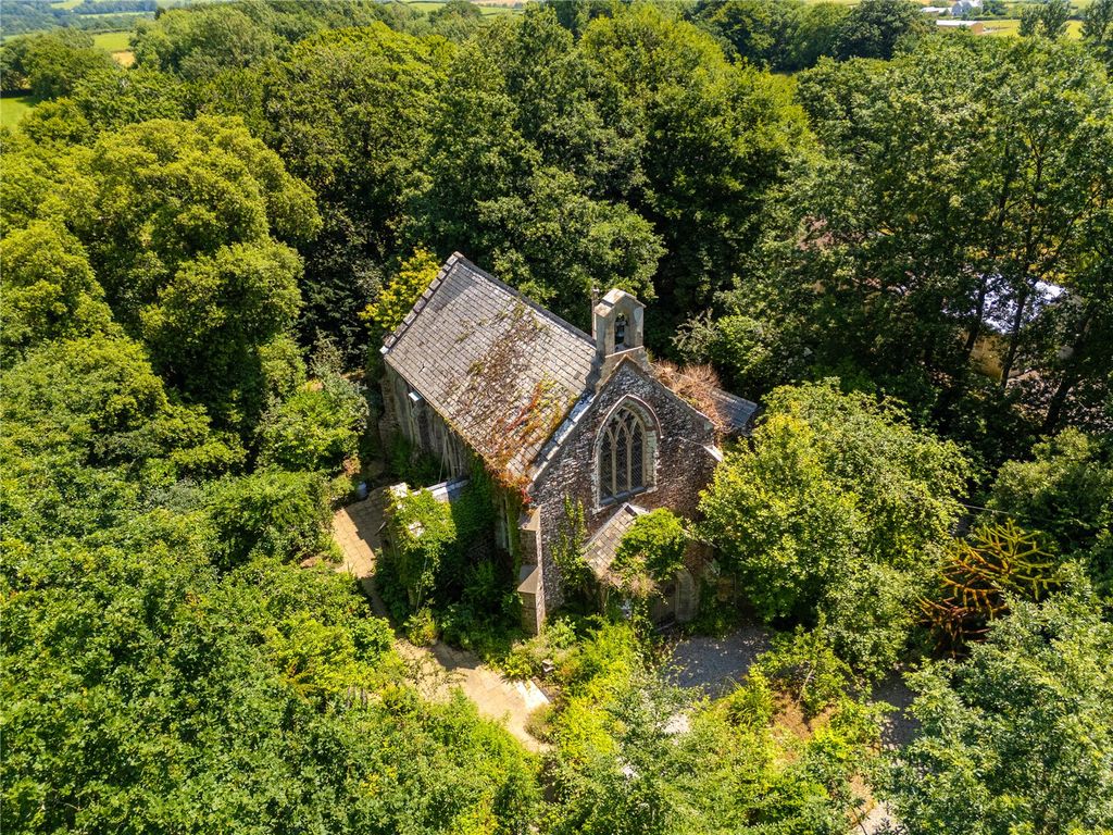 Property photo 1 of 25 Picture No. 02