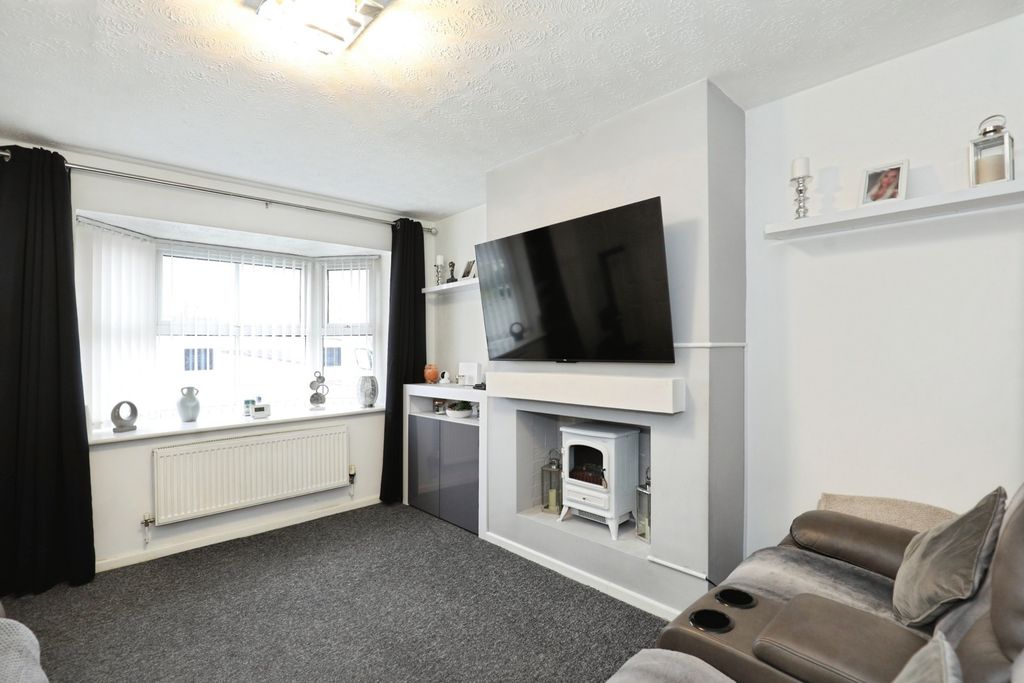 Property photo 2 of 17 Pbox-Img.Jpg