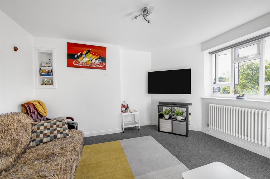 Property photo 1 of 11 Picture No. 10