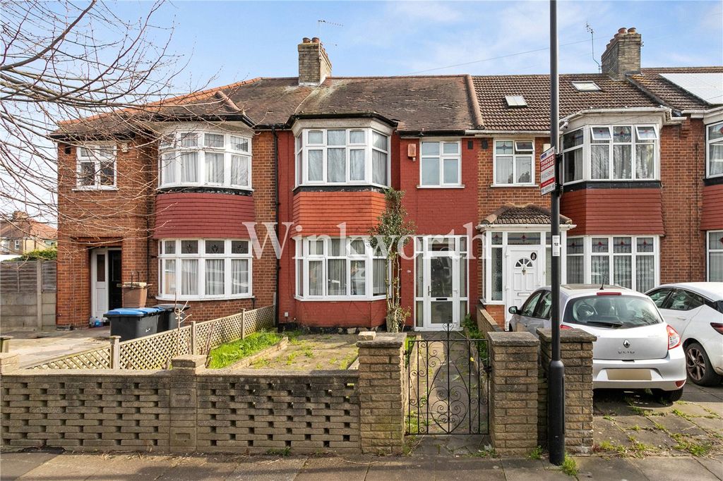 Property photo 1 of 16 Picture No. 12