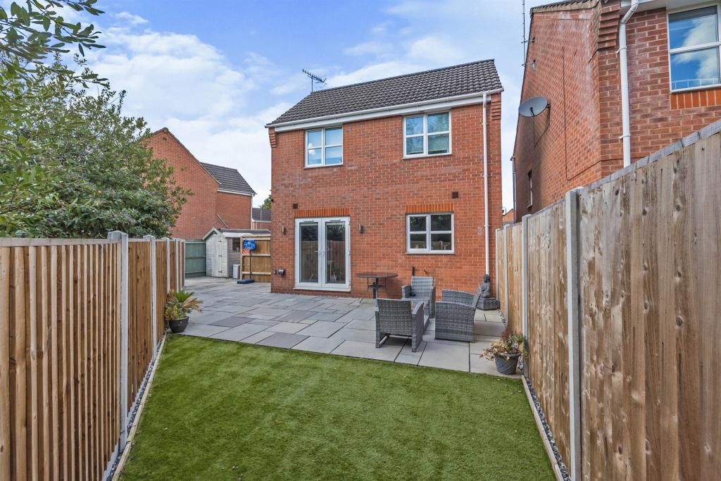 Property photo 2 of 21