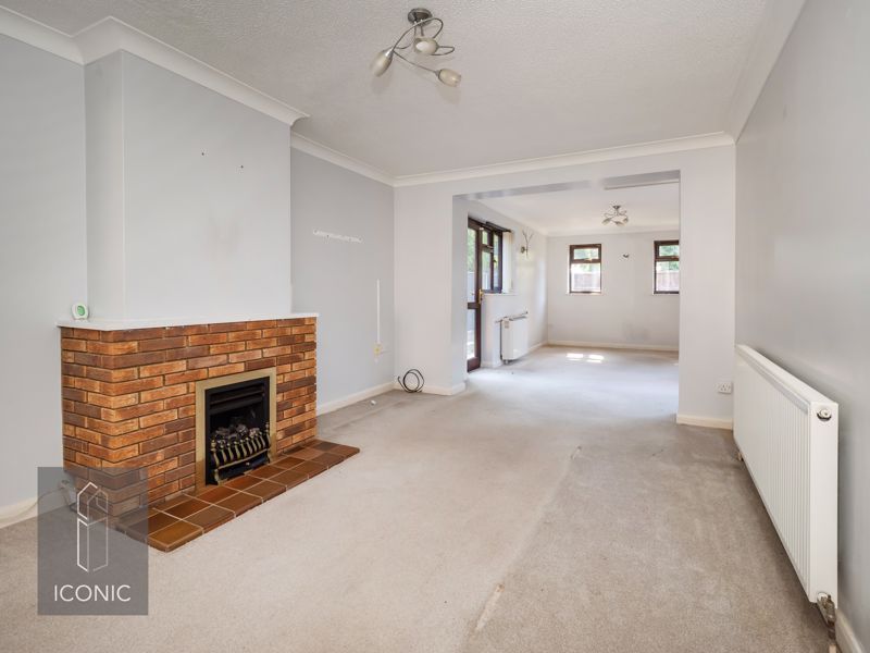 Property photo 2 of 20 Photo 4