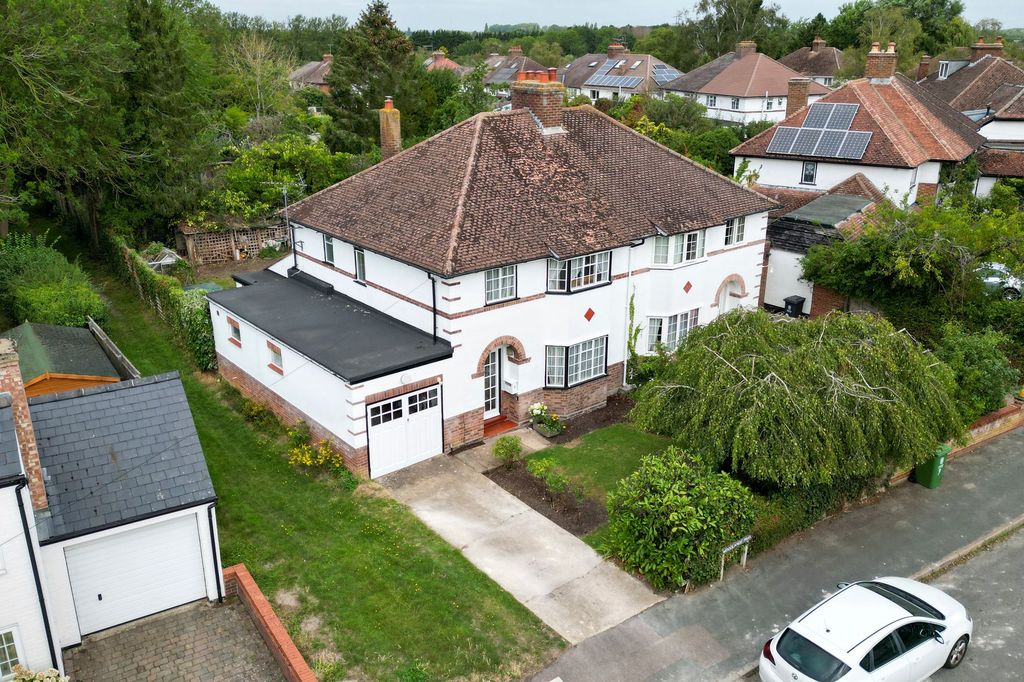 Property photo 1 of 18