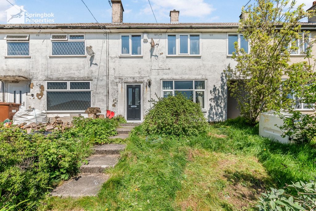 Property photo 1 of 17 Front View