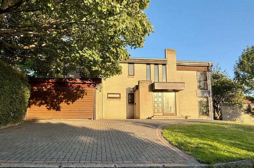 Property photo 1 of 28 Warb 1.Jpg