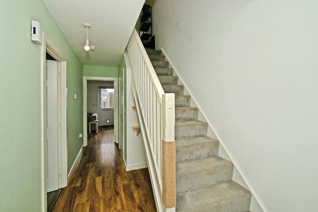 Property photo 2 of 14 Pbox-Img.Jpg