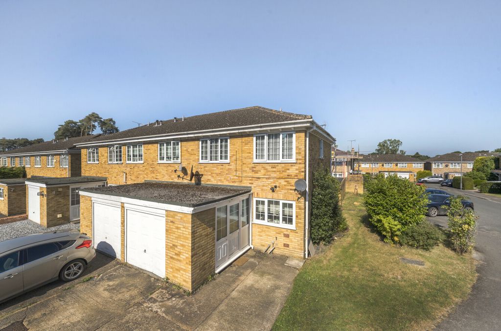 Property photo 1 of 15 1-1-68245A632E519...