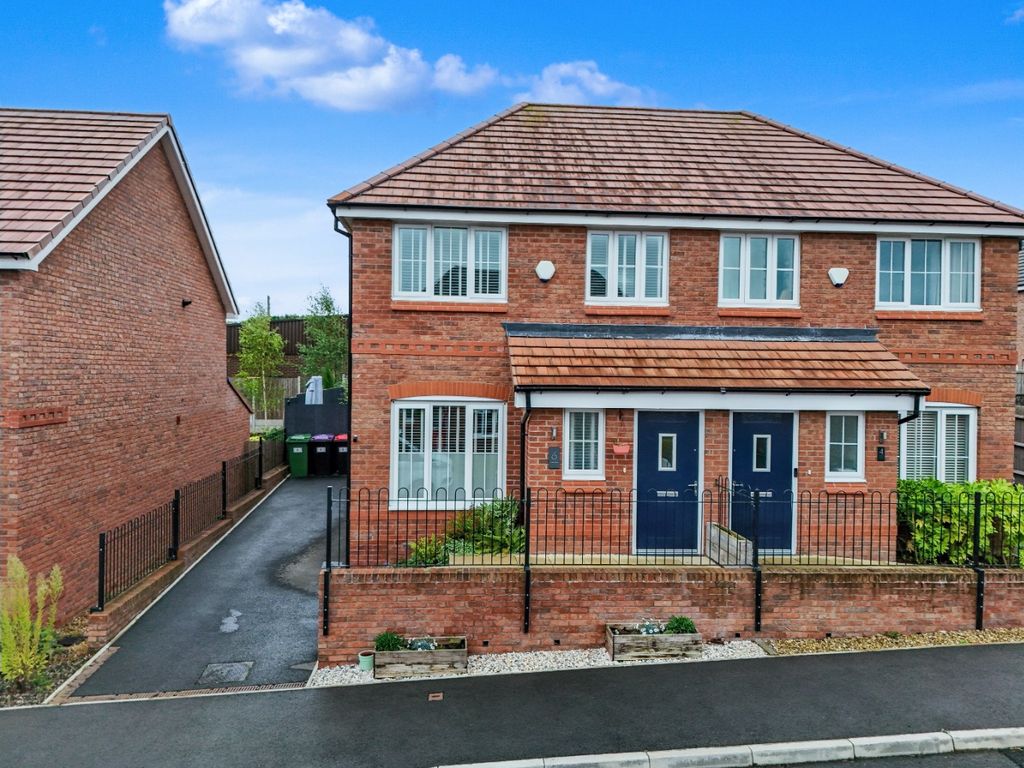 Property photo 1 of 17 4403692