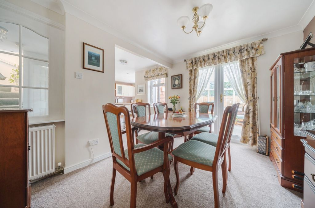 Additional image 6 of 4 bed detached house for saleWarwick Close, Saxilby, Lincoln, Lincolnshire LN1