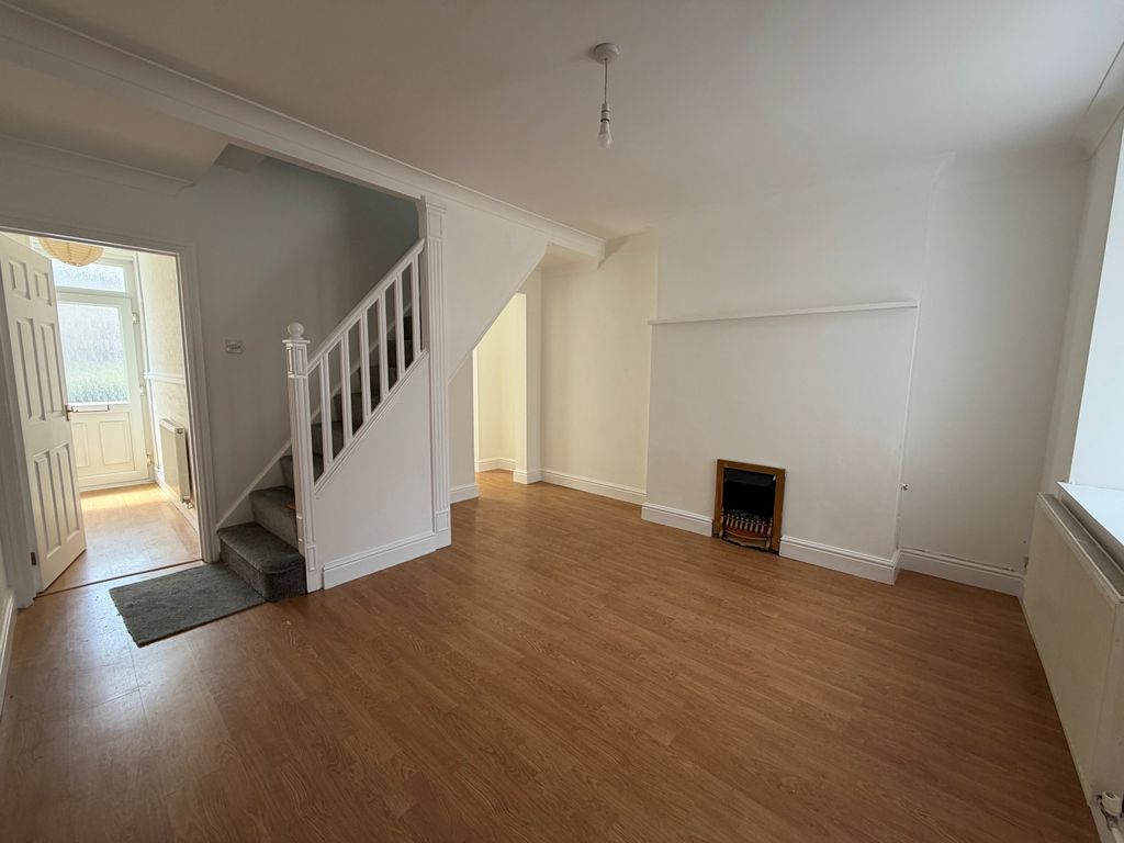 Property photo 2 of 8 Living Area Cf31 Bridgend