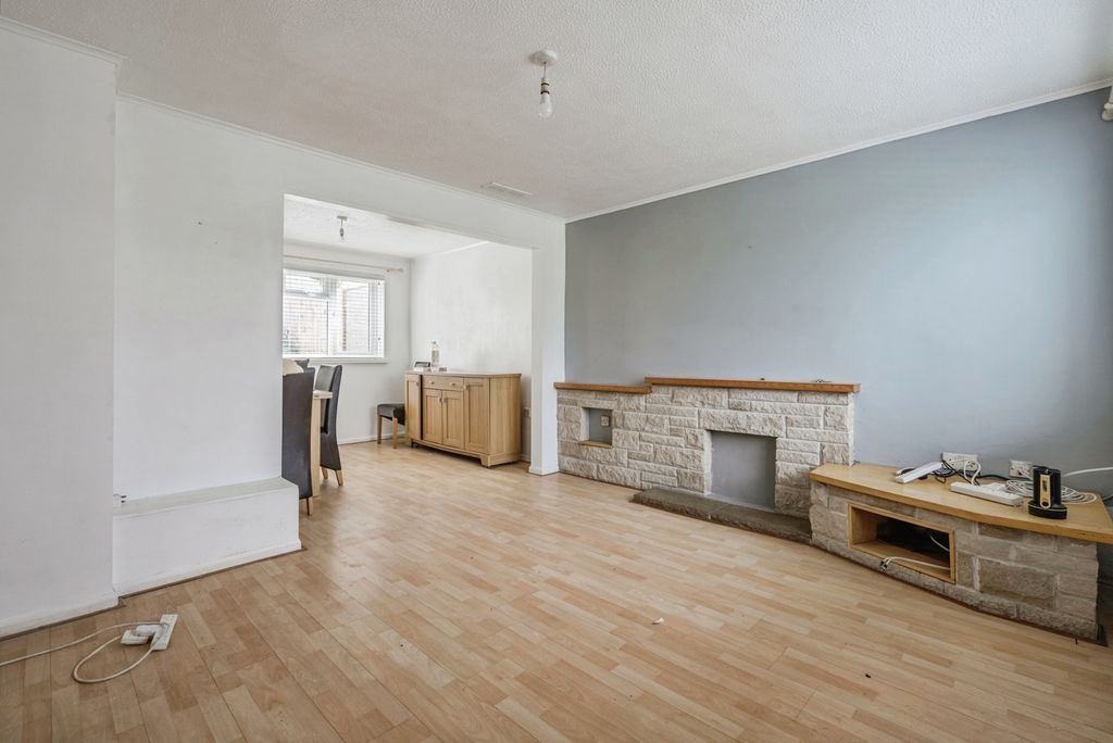 Property photo 2 of 20 Pbox-Img.Jpg