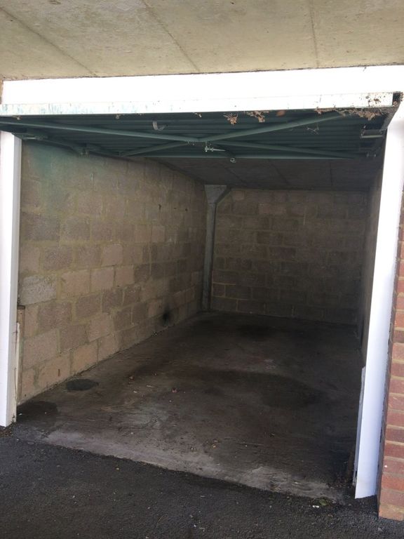 Property photo 1 of 1