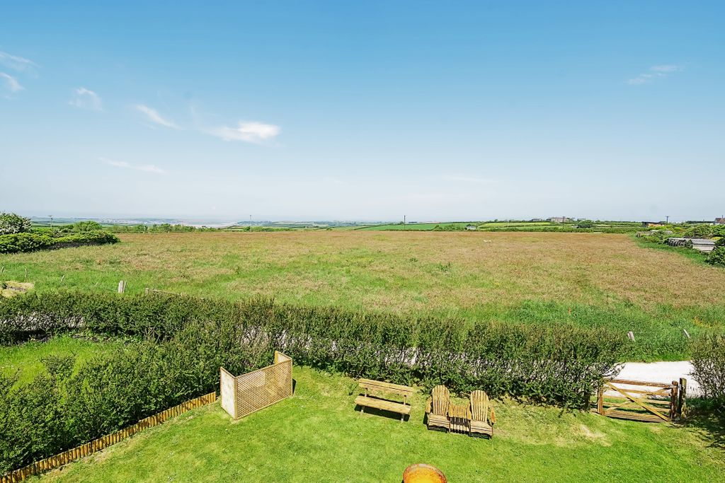 Property photo 2 of 23 Photo 2