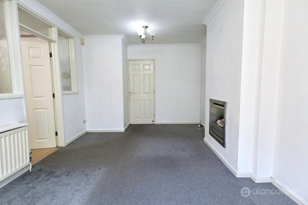 Property photo 3 of 22 4766964