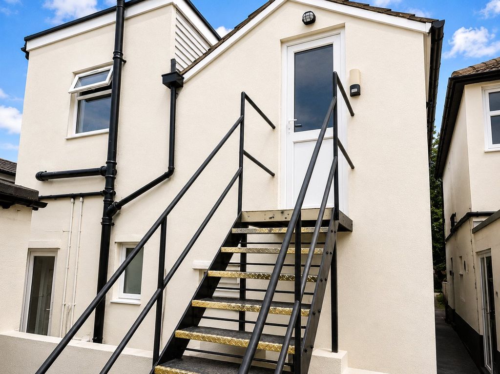 Property photo 3 of 5 Picture No. 03