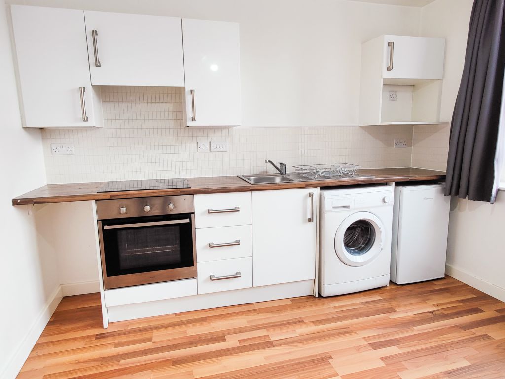 Property photo 2 of 5 Photo 05