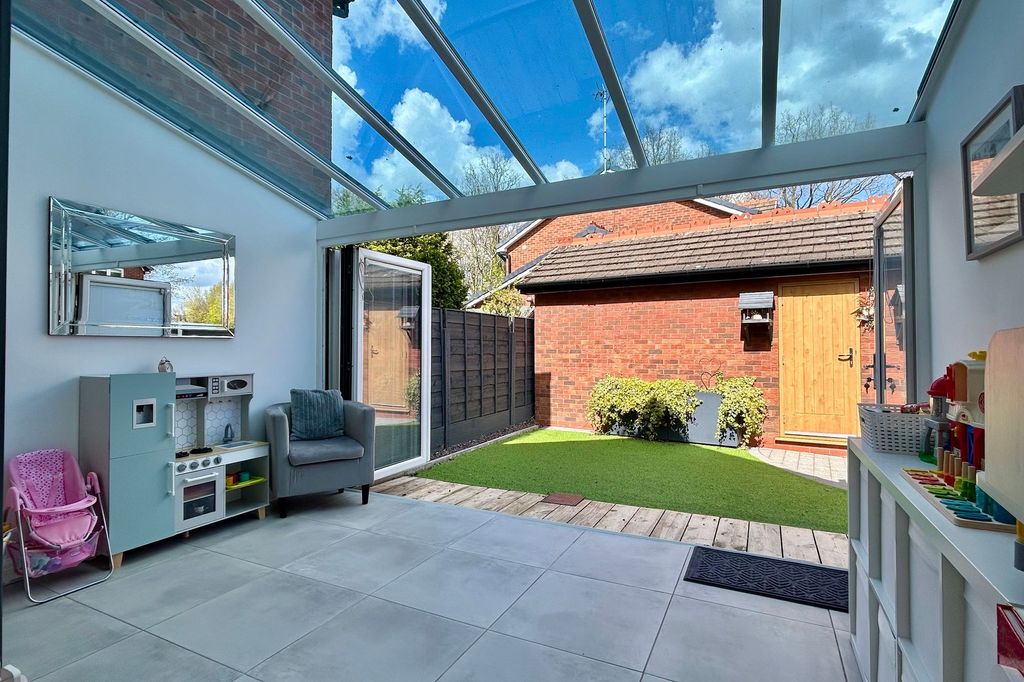 Property photo 3 of 17