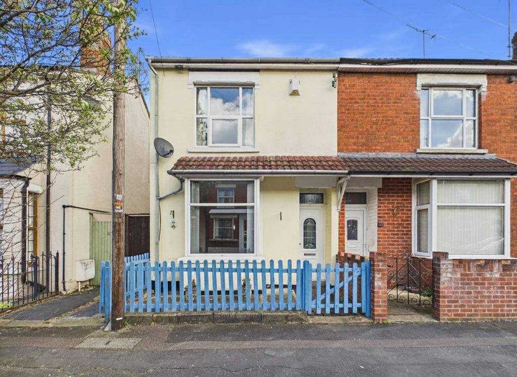 Property photo 1 of 19 Front