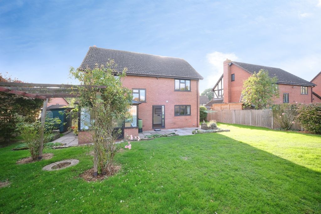 Property photo 2 of 22