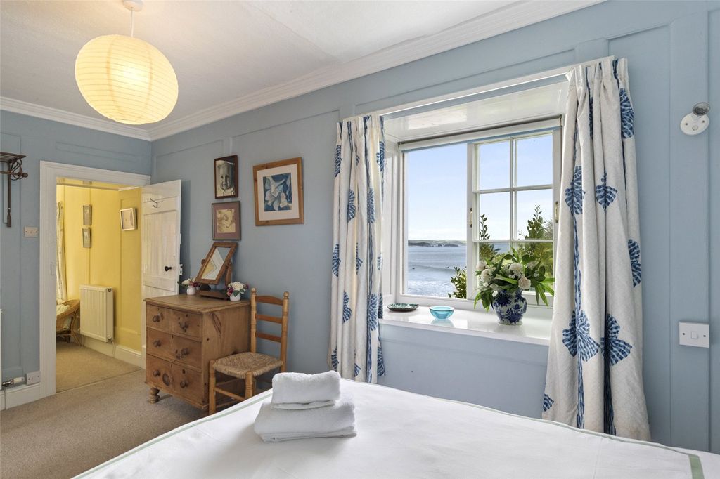Additional image 13 of 3 bed flat for saleThe Cabin, Pier Hill, Tenby, Pembrokeshire SA70