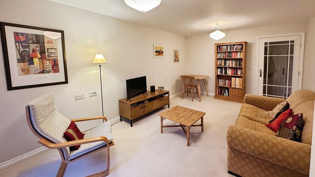 Property photo 3 of 19 Ed6B03B2-Fullsizerender-7.Jpeg