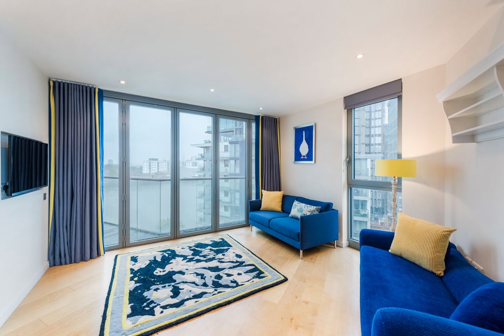 Property photo 1 of 11 Reception Room
