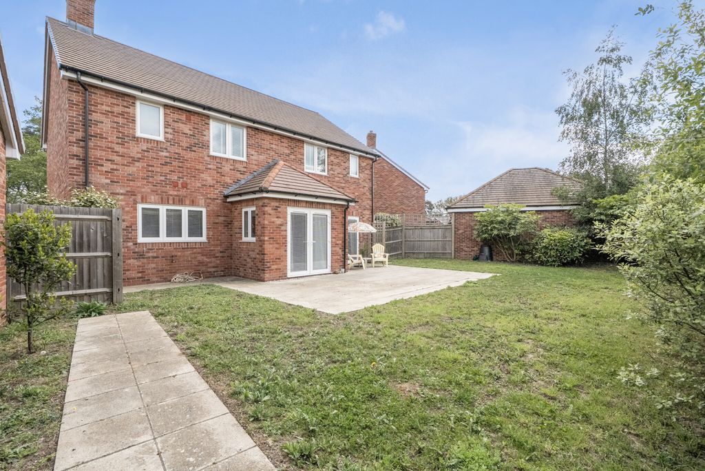 Property photo 1 of 23 1449362-23-69Fc85...