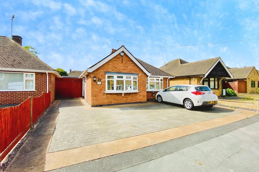 Property photo 1 of 21