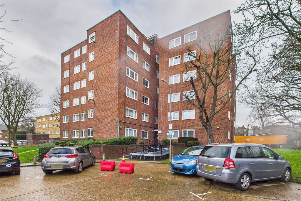 Property photo 1 of 8 Picture No. 08