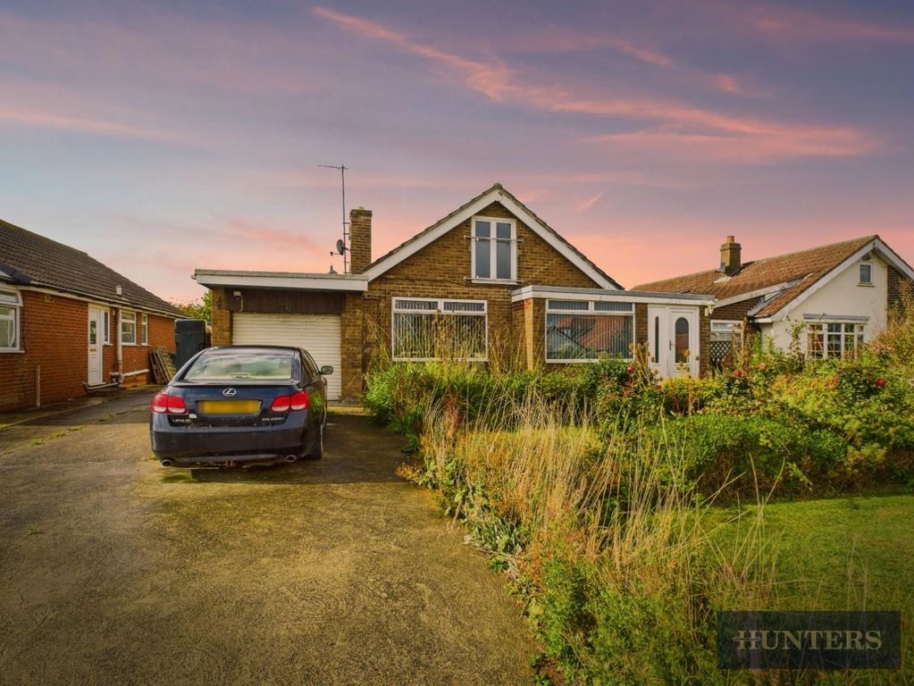 Property photo 1 of 19 Front