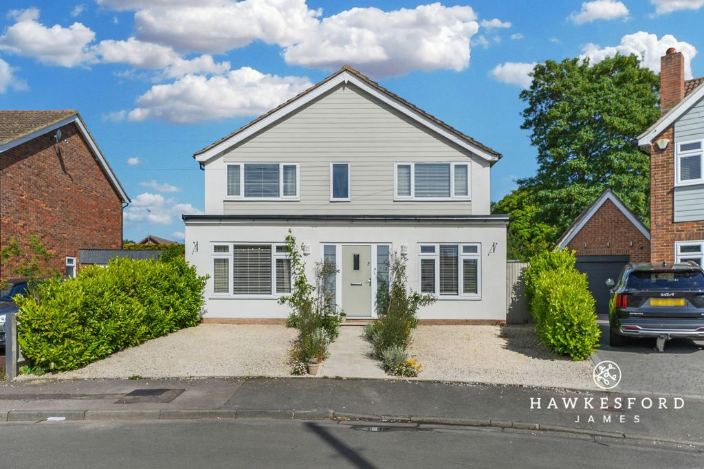 Property photo 1 of 31 Chegworth Gardens, Sittingbourne - Front Aspect