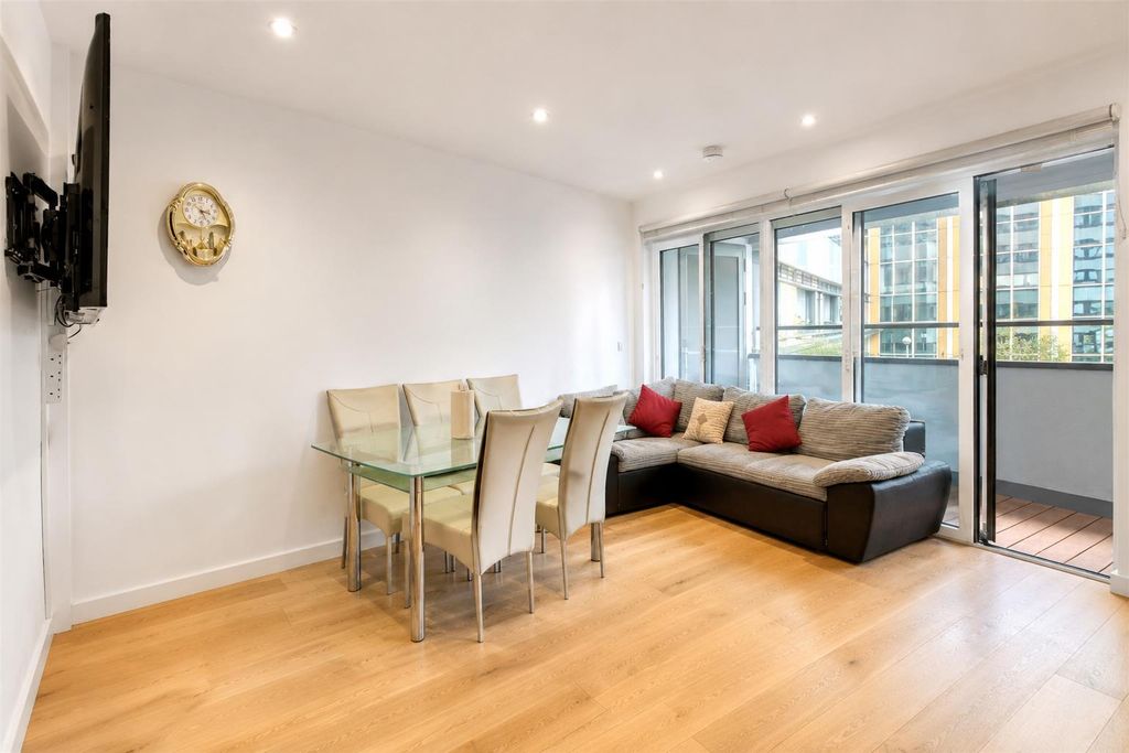 Property photo 3 of 5 E548c9Ad-96c5-4c64-B944-6d8Ef3Aa1Ac8.Png