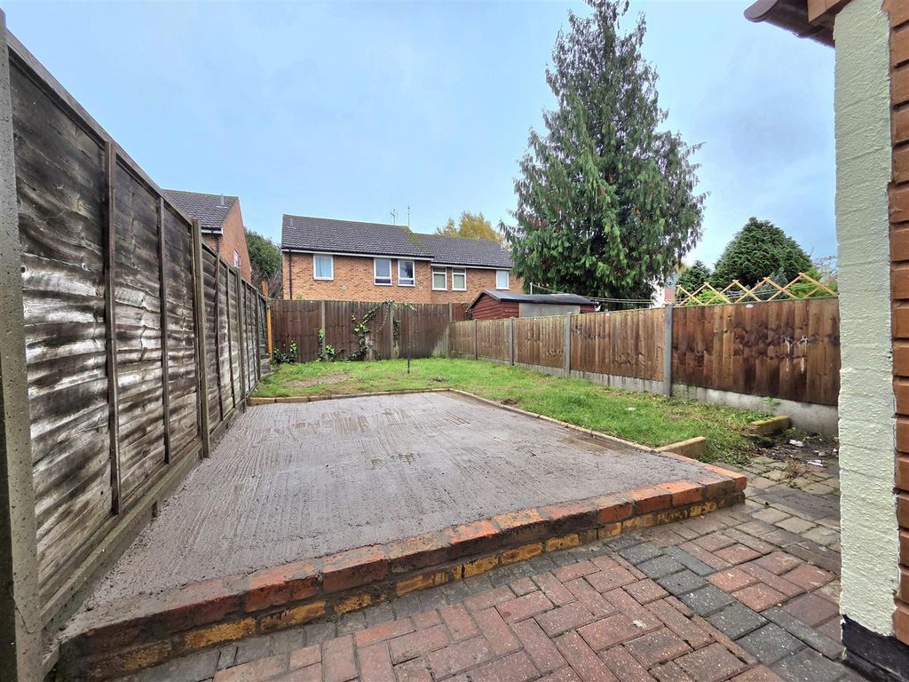 Property photo 3 of 14