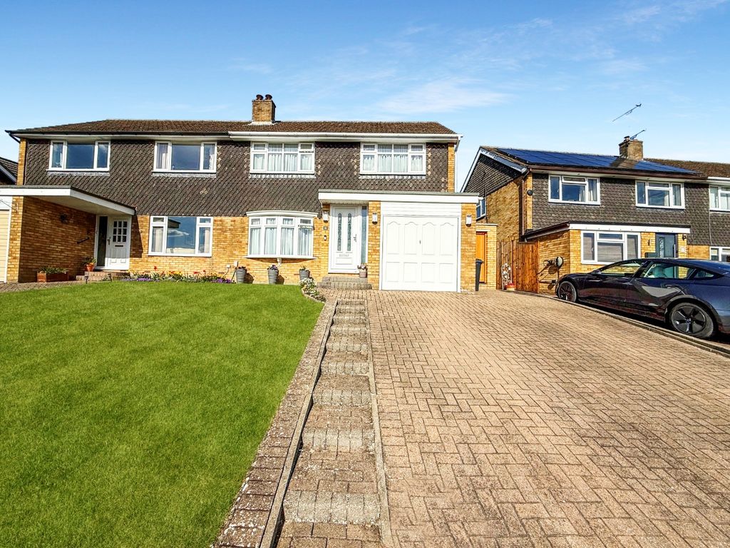 Property photo 1 of 14 4093120