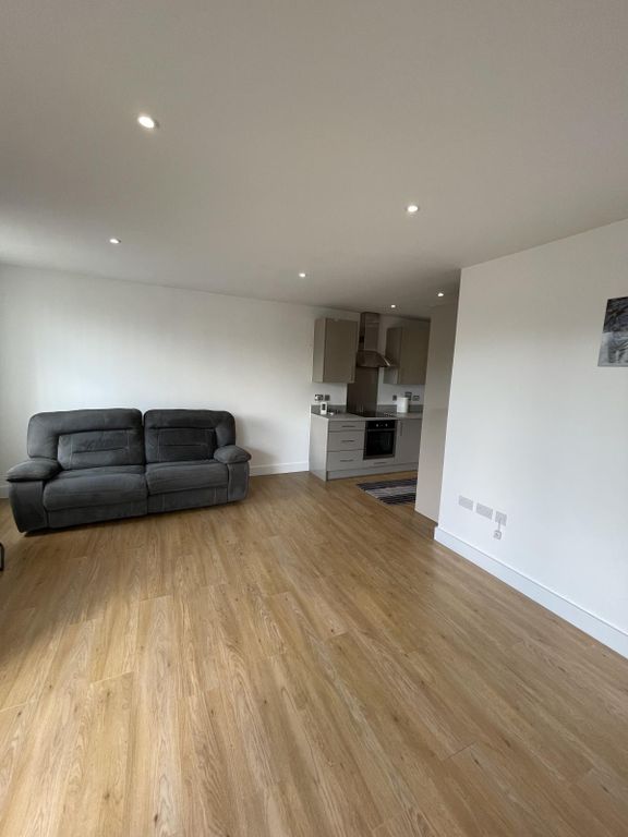 Property photo 2 of 10 Gallery