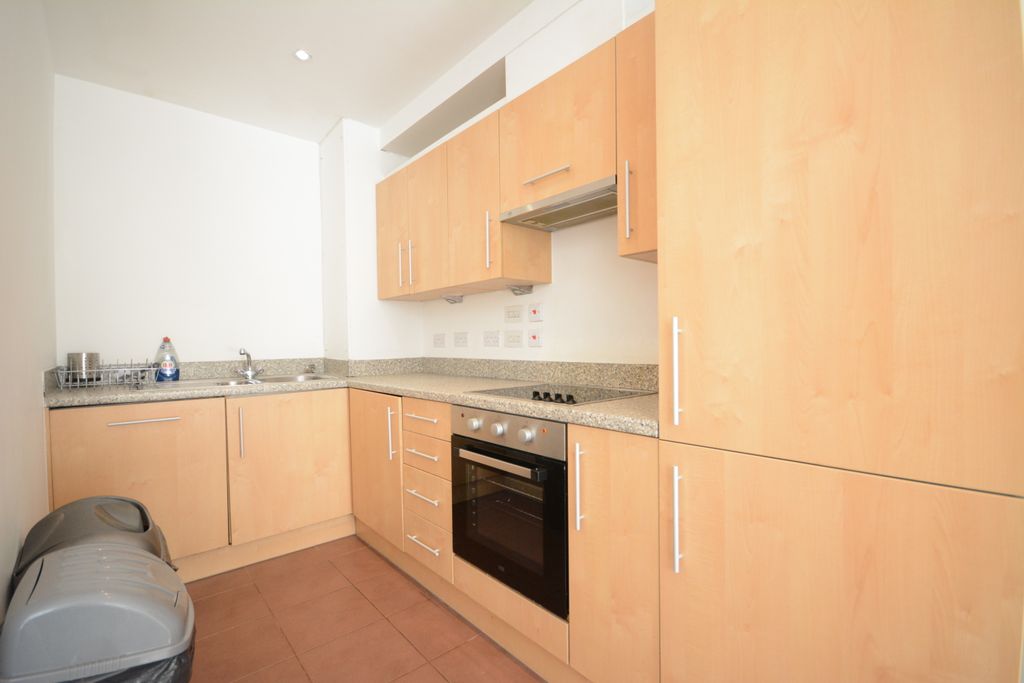 Property photo 2 of 5 Kitchen