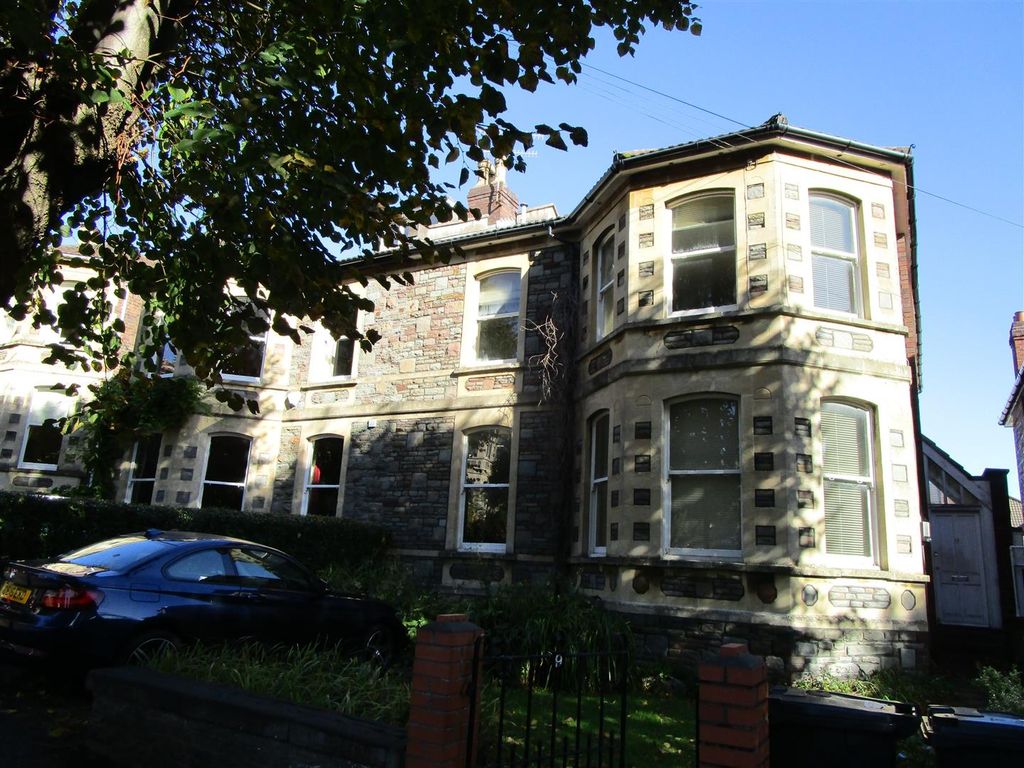 Property photo 1 of 10 Limerick Front (1).Jpg