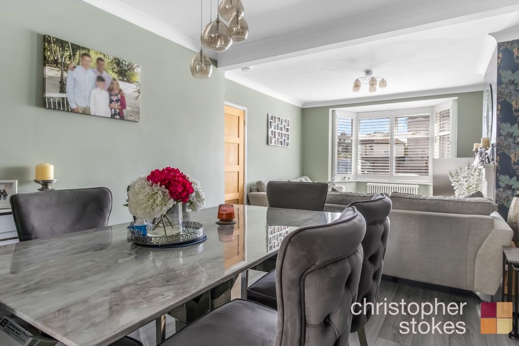 Property photo 3 of 21 4863695