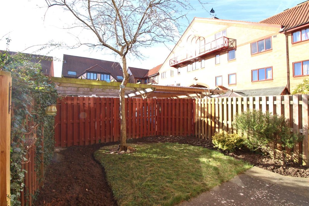 Property photo 3 of 21 Picture No. 04