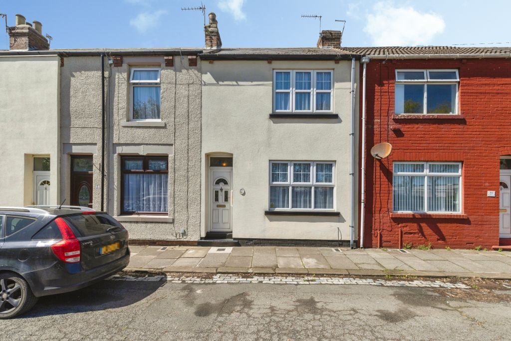 Property photo 1 of 12