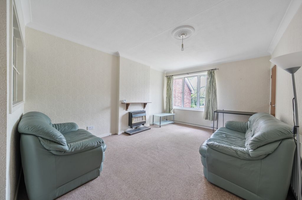 Property photo 3 of 12 1455347-4-69F9E6d...